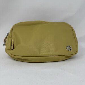 NWT Lululemon Everywhere Belt Bag Crossbody Yellow Golden Sand Rare Color GDSA